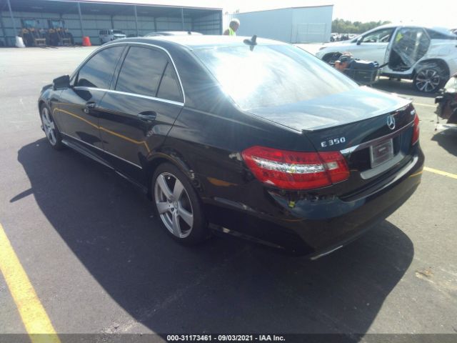 Photo 2 VIN: WDDHF8HB9BA479883 - MERCEDES-BENZ E-CLASS 