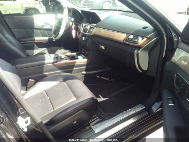 Photo 4 VIN: WDDHF8HB9BA479883 - MERCEDES-BENZ E-CLASS 