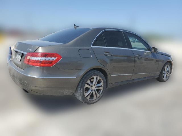 Photo 2 VIN: WDDHF8HBXBA341429 - MERCEDES-BENZ E-CLASS 