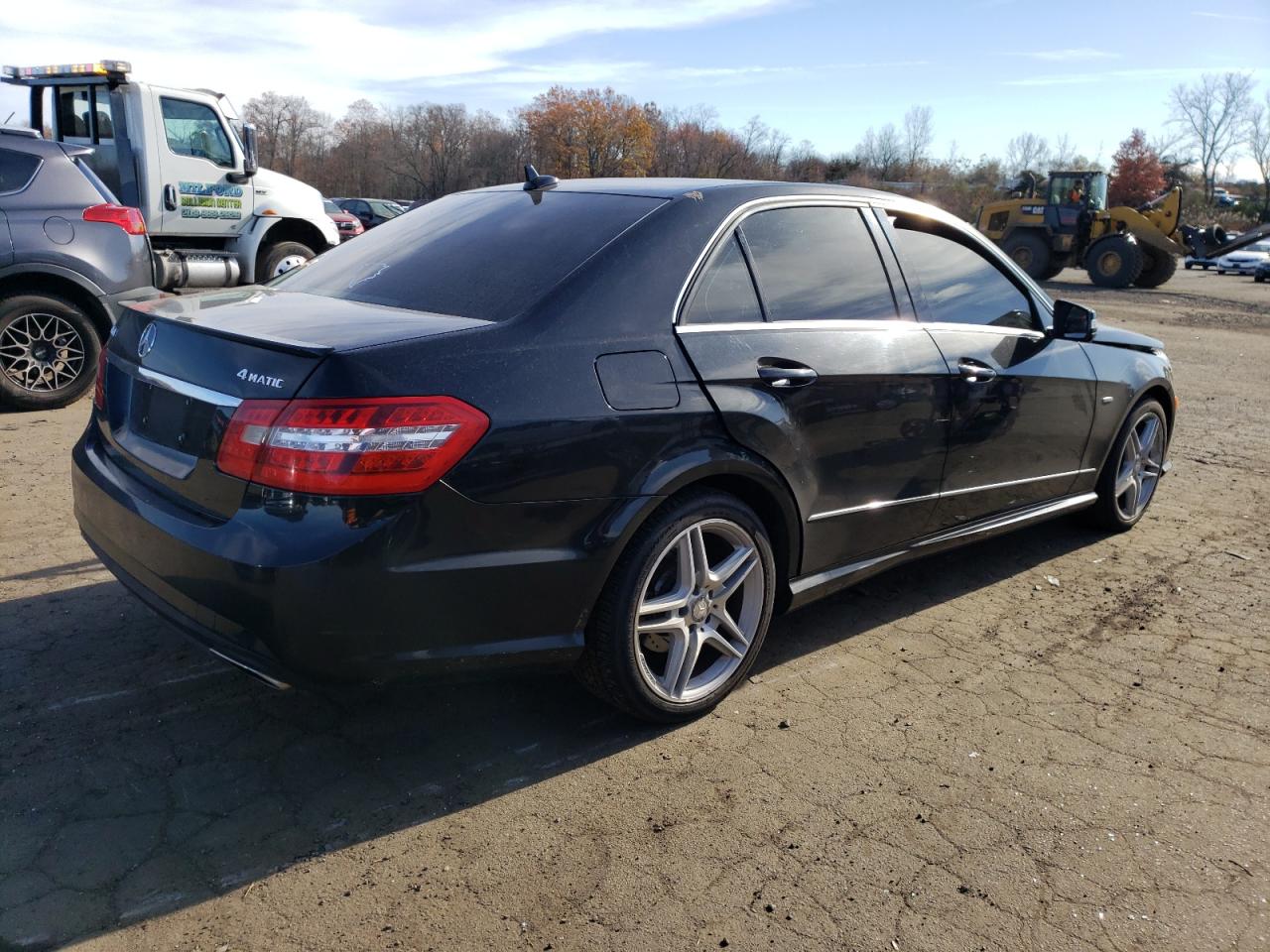 Photo 2 VIN: WDDHF8JB0CA612378 - MERCEDES-BENZ E-KLASSE 