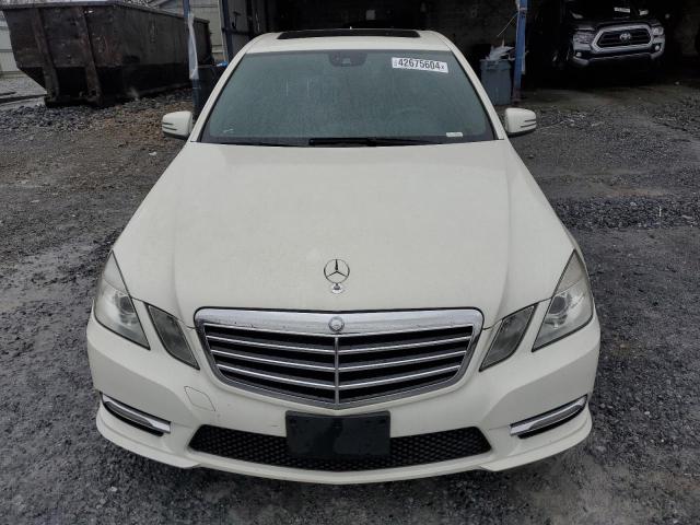 Photo 4 VIN: WDDHF8JB0CA625292 - MERCEDES-BENZ E-CLASS 