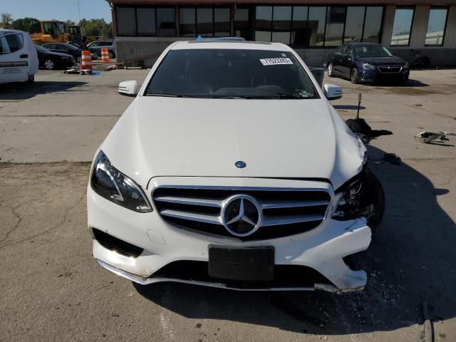 Photo 4 VIN: WDDHF8JB0FB097672 - MERCEDES-BENZ E-CLASS 