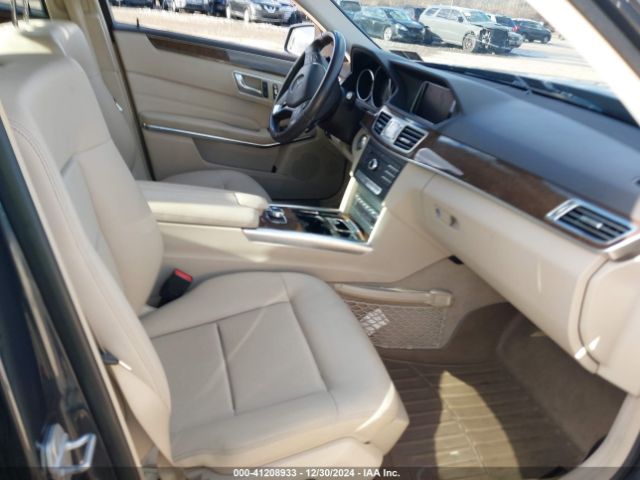 Photo 4 VIN: WDDHF8JB0GB196106 - MERCEDES-BENZ E-CLASS 