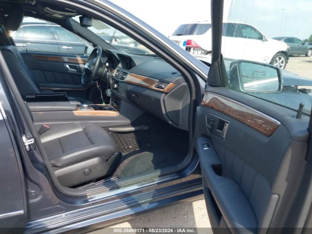 Photo 4 VIN: WDDHF8JB1CA613085 - MERCEDES-BENZ E 350 