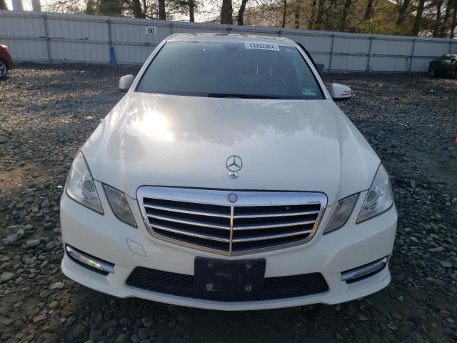 Photo 4 VIN: WDDHF8JB1CA617377 - MERCEDES-BENZ E-CLASS 