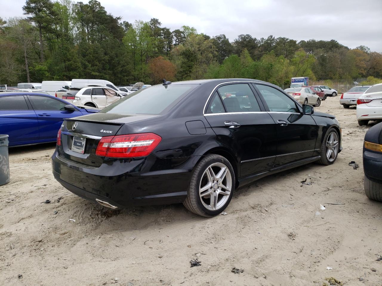 Photo 2 VIN: WDDHF8JB1DA684630 - MERCEDES-BENZ E-KLASSE 