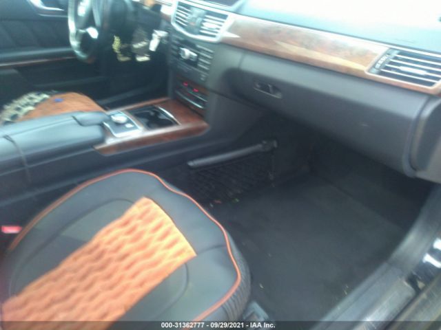 Photo 4 VIN: WDDHF8JB2CA626153 - MERCEDES-BENZ E-CLASS 