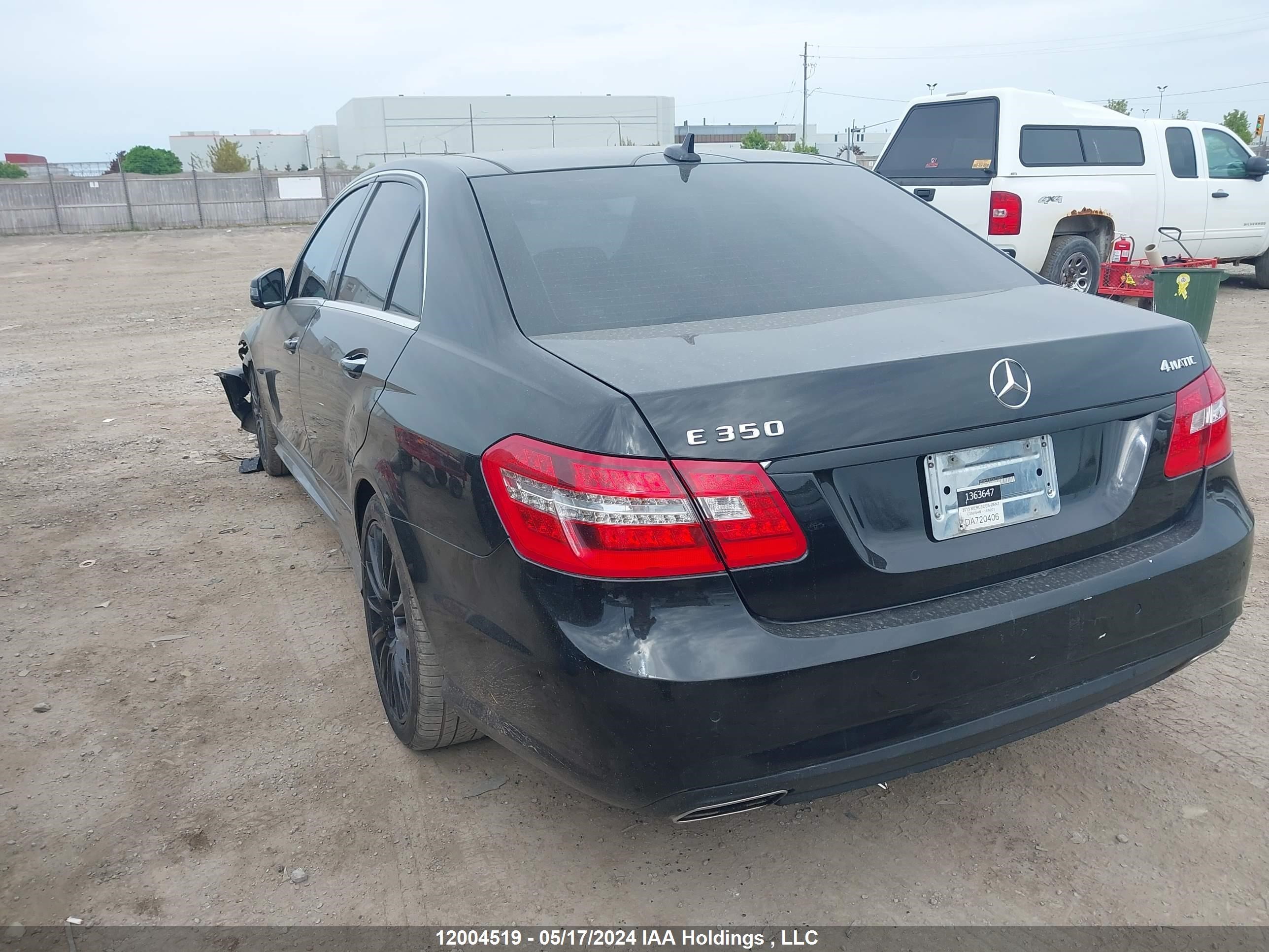 Photo 2 VIN: WDDHF8JB2DA720406 - MERCEDES-BENZ E-KLASSE 