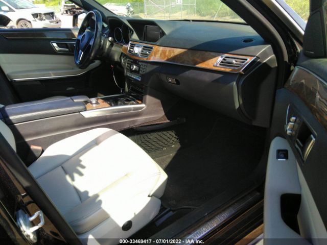 Photo 4 VIN: WDDHF8JB2EA928139 - MERCEDES-BENZ E-CLASS 