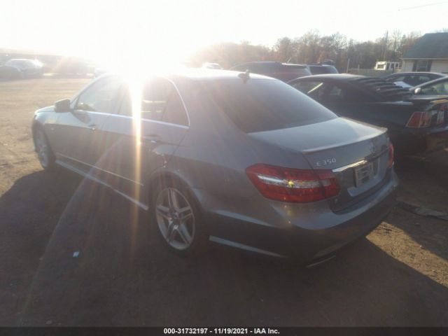 Photo 2 VIN: WDDHF8JB3CA570109 - MERCEDES-BENZ E-CLASS 