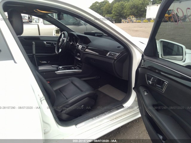 Photo 4 VIN: WDDHF8JB3EA842662 - MERCEDES-BENZ E-CLASS 