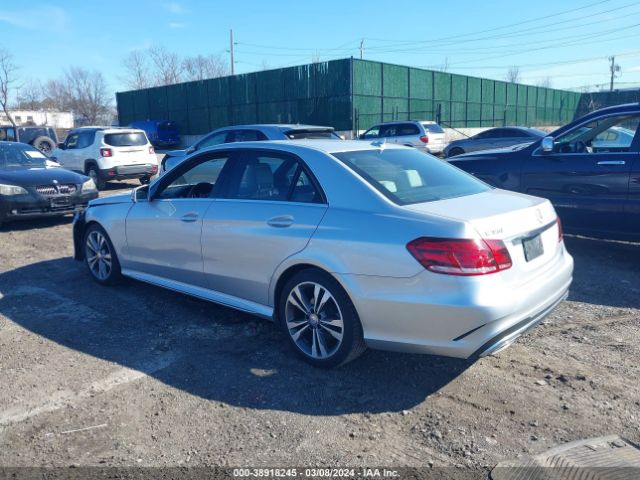 Photo 2 VIN: WDDHF8JB3GB237523 - MERCEDES-BENZ E 350 