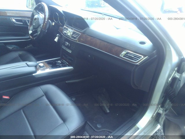 Photo 4 VIN: WDDHF8JB4EA987595 - MERCEDES-BENZ E-CLASS 