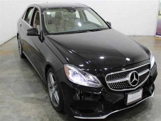 Photo 2 VIN: WDDHF8JB4EB017630 - MERCEDES-BENZ E-CLASS 