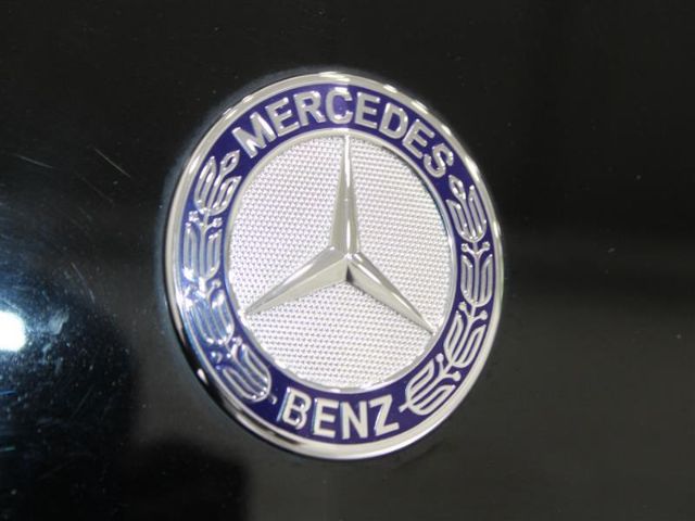 Photo 9 VIN: WDDHF8JB4EB017630 - MERCEDES-BENZ E-CLASS 