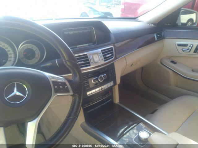 Photo 4 VIN: WDDHF8JB4EB041667 - MERCEDES-BENZ E-CLASS 