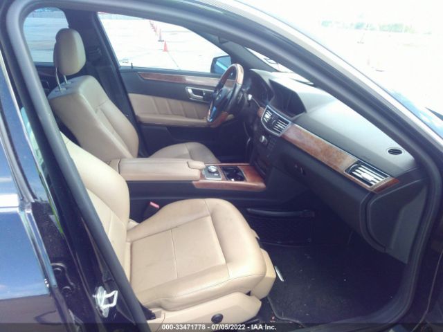 Photo 4 VIN: WDDHF8JB5CA568071 - MERCEDES-BENZ E-CLASS 