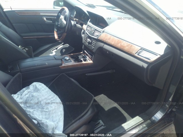 Photo 4 VIN: WDDHF8JB5CA627085 - MERCEDES-BENZ E-CLASS 