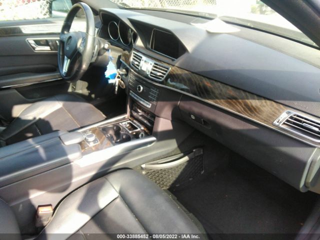 Photo 4 VIN: WDDHF8JB5GB241153 - MERCEDES-BENZ E-CLASS 