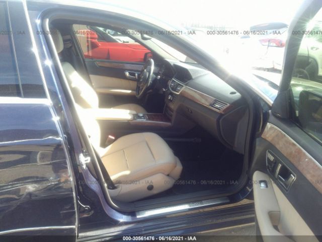 Photo 4 VIN: WDDHF8JB6CA541610 - MERCEDES-BENZ E-CLASS 