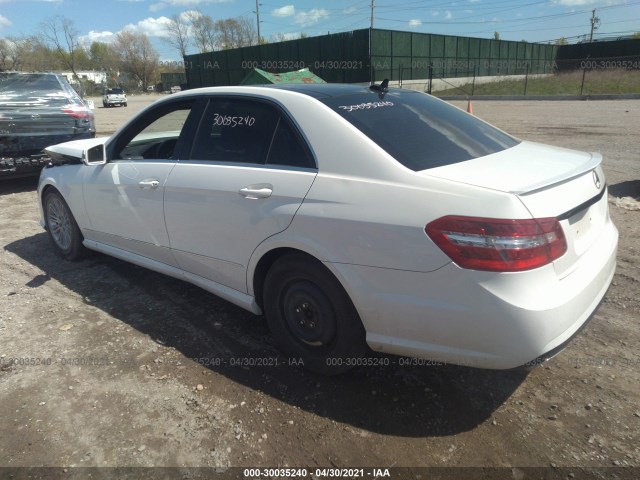 Photo 2 VIN: WDDHF8JB6DA728203 - MERCEDES-BENZ E-CLASS 