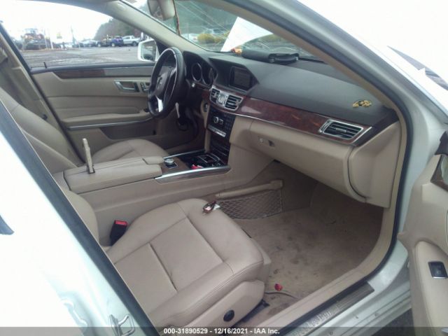 Photo 4 VIN: WDDHF8JB6EA791772 - MERCEDES-BENZ E-CLASS 