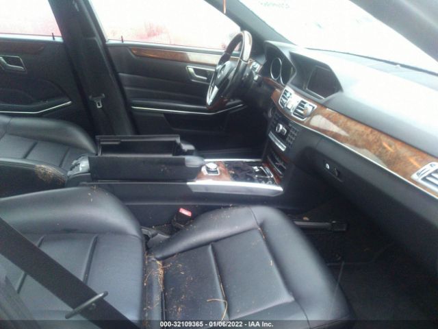 Photo 4 VIN: WDDHF8JB6EA985640 - MERCEDES-BENZ E-CLASS 