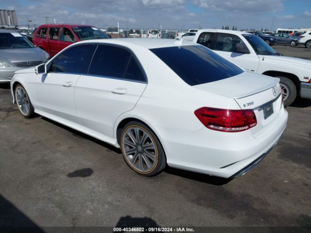 Photo 2 VIN: WDDHF8JB6FB111400 - MERCEDES-BENZ E-CLASS 