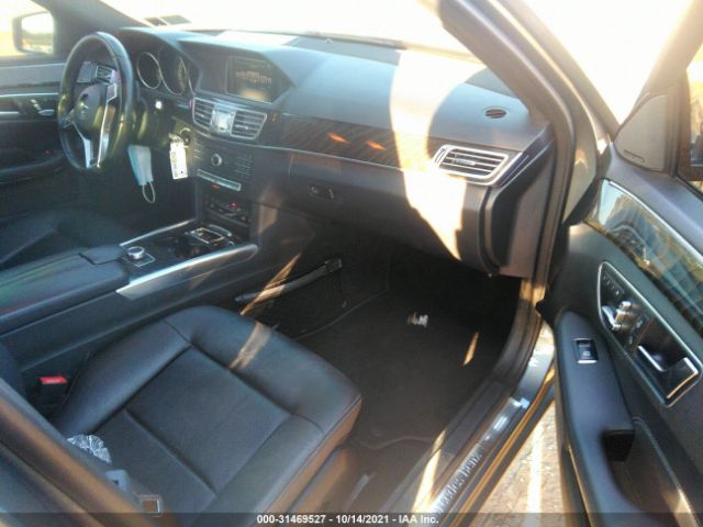 Photo 4 VIN: WDDHF8JB6GB233546 - MERCEDES-BENZ E-CLASS 