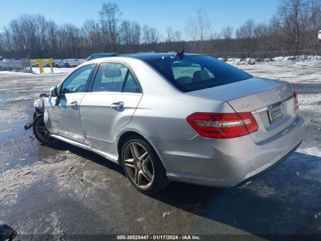 Photo 2 VIN: WDDHF8JB7CA601863 - MERCEDES-BENZ E-CLASS 