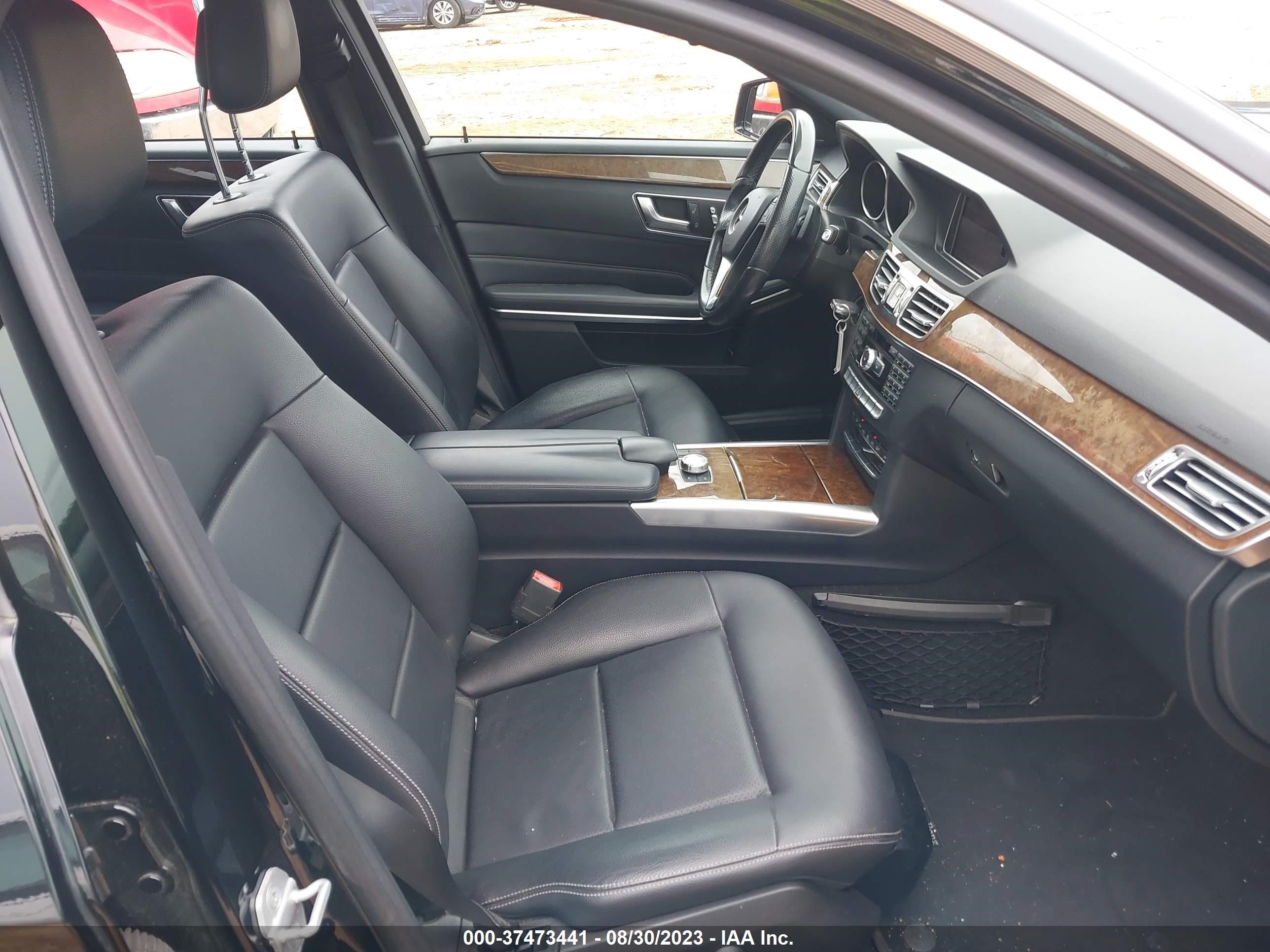 Photo 4 VIN: WDDHF8JB7FB120364 - MERCEDES-BENZ E-KLASSE 