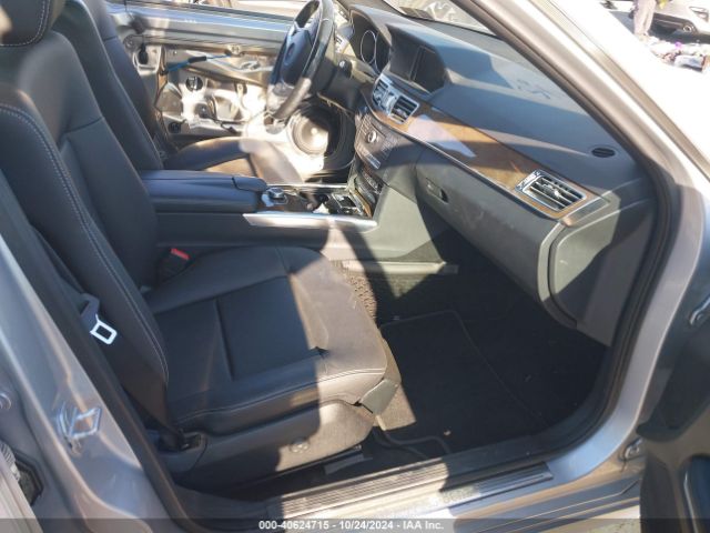 Photo 4 VIN: WDDHF8JB7GB201401 - MERCEDES-BENZ E-CLASS 