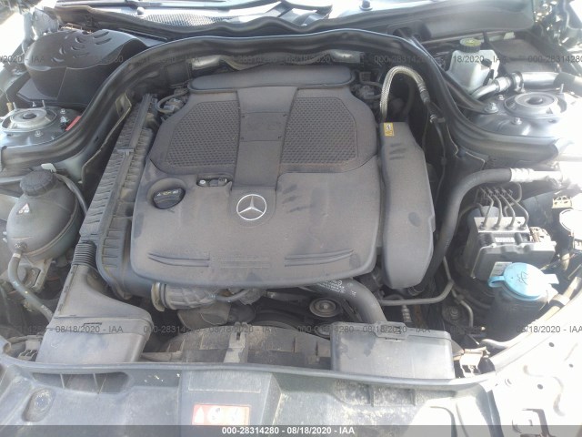 Photo 9 VIN: WDDHF8JB8CA640736 - MERCEDES-BENZ E-CLASS 