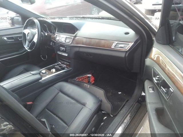 Photo 4 VIN: WDDHF8JB8EA804845 - MERCEDES-BENZ E-CLASS 