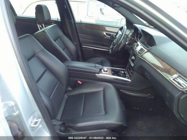 Photo 4 VIN: WDDHF8JB8EA853141 - MERCEDES-BENZ E-CLASS 