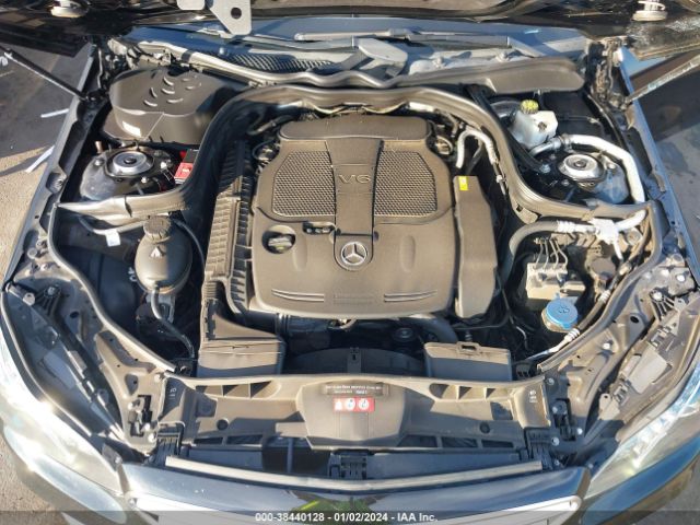 Photo 9 VIN: WDDHF8JB8FB126593 - MERCEDES-BENZ E 350 