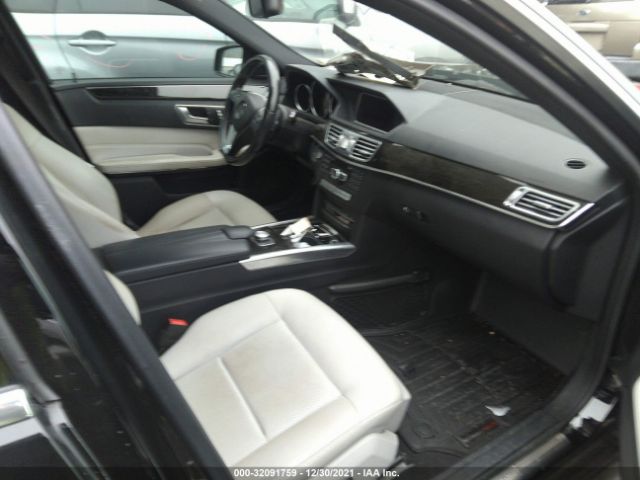 Photo 4 VIN: WDDHF8JB9FB100052 - MERCEDES-BENZ E-CLASS 