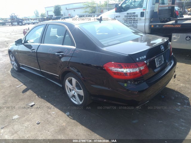 Photo 2 VIN: WDDHF8JBXCA556952 - MERCEDES-BENZ E-CLASS 