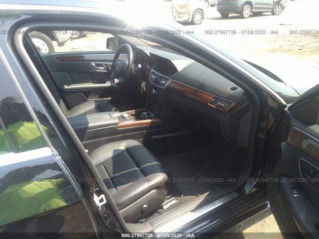 Photo 4 VIN: WDDHF8JBXCA556952 - MERCEDES-BENZ E-CLASS 