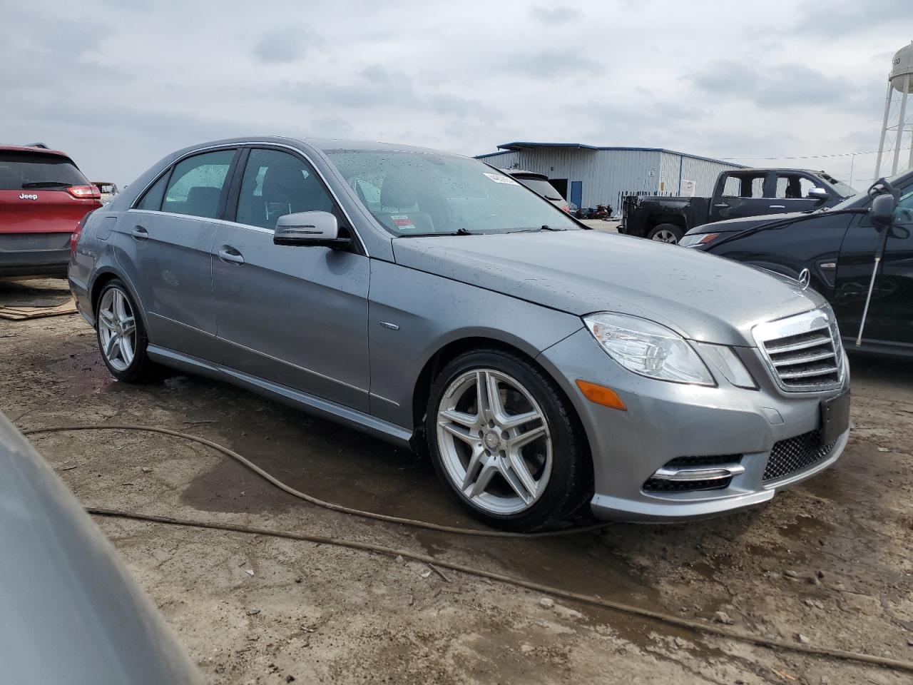 Photo 3 VIN: WDDHF8JBXCA612792 - MERCEDES-BENZ E-KLASSE 