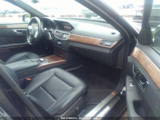 Photo 4 VIN: WDDHF8JBXDA734389 - MERCEDES-BENZ E-CLASS 