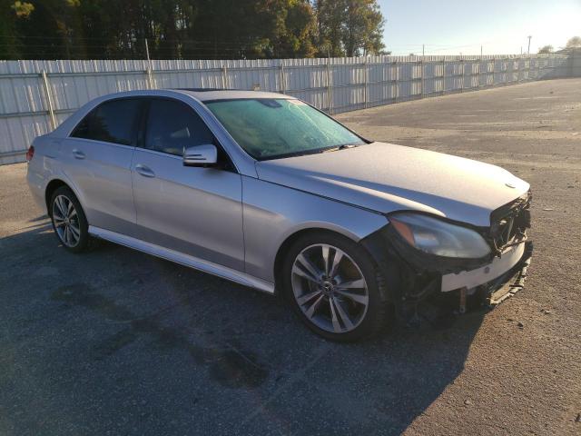 Photo 3 VIN: WDDHF8JBXGB267490 - MERCEDES-BENZ E-CLASS 