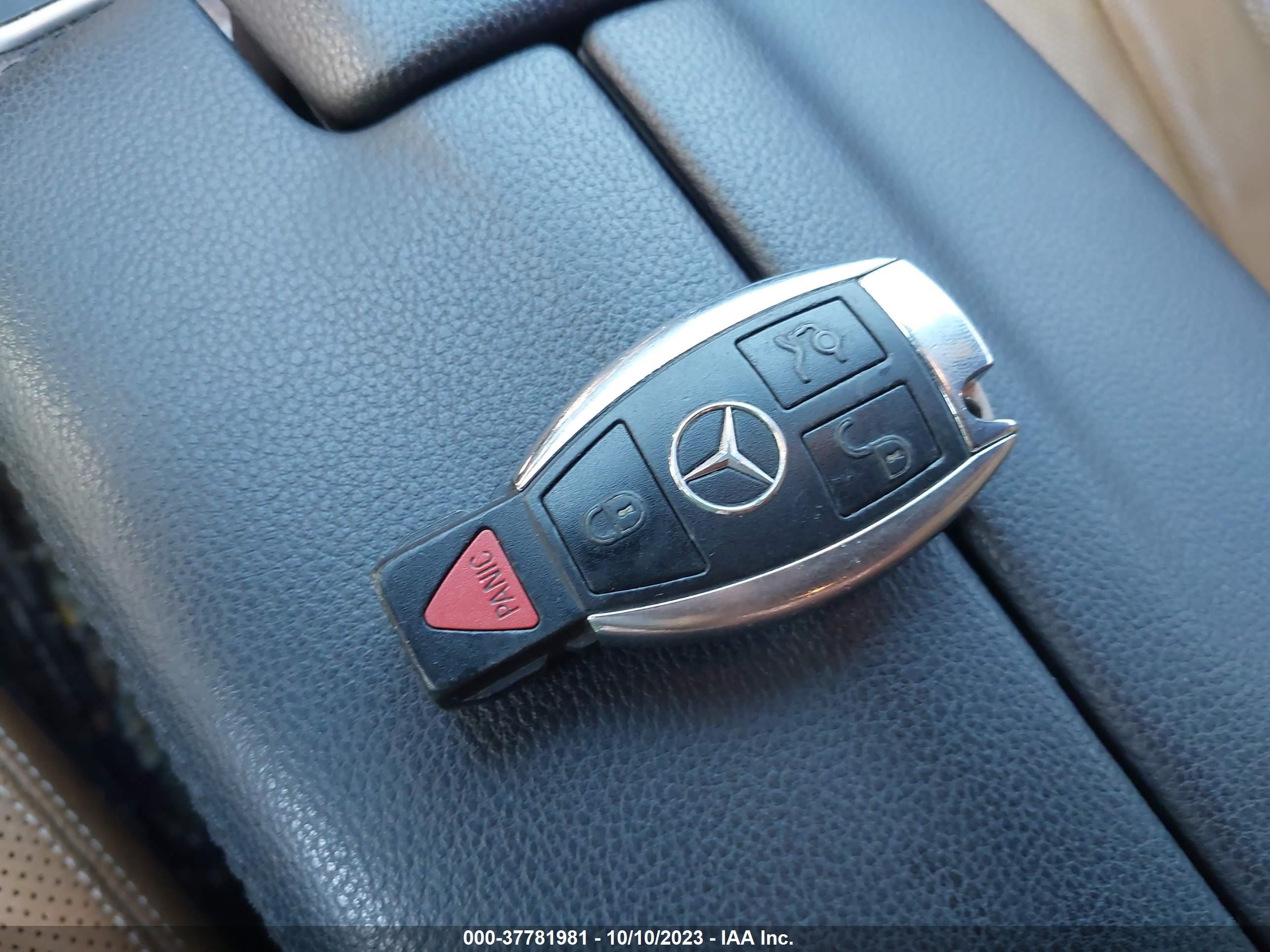 Photo 10 VIN: WDDHF9AB0BA459134 - MERCEDES-BENZ E-KLASSE 