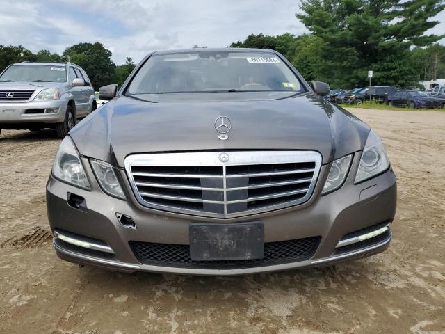 Photo 4 VIN: WDDHF9AB1BA385318 - MERCEDES-BENZ E 550 4MAT 