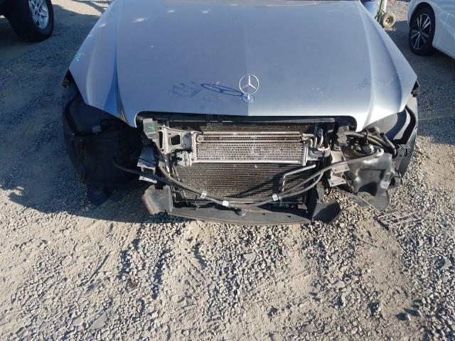 Photo 8 VIN: WDDHF9AB4BA466734 - MERCEDES-BENZ E 550 4MAT 