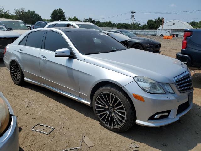 Photo 3 VIN: WDDHF9AB5AA091452 - MERCEDES-BENZ E 550 4MAT 