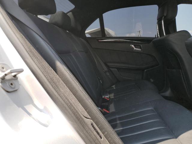 Photo 9 VIN: WDDHF9AB5AA091452 - MERCEDES-BENZ E 550 4MAT 