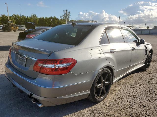 Photo 3 VIN: WDDHF9AB5BA329348 - MERCEDES-BENZ E 550 4MAT 