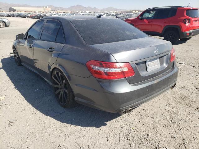 Photo 2 VIN: WDDHF9AB6AA172699 - MERCEDES-BENZ E 550 4MAT 