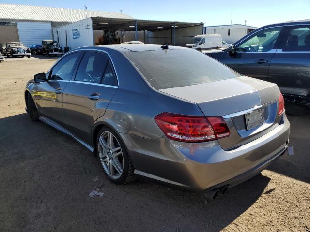 Photo 2 VIN: WDDHF9AB7AA111099 - MERCEDES-BENZ E 550 4MAT 